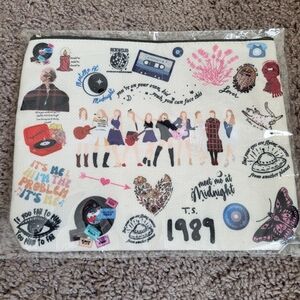 Taylor Swift Makeup Bag